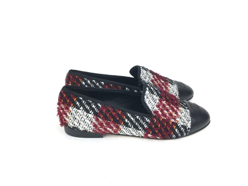 CHANEL TWEED CAP TOE LOAFERS RED BLACK