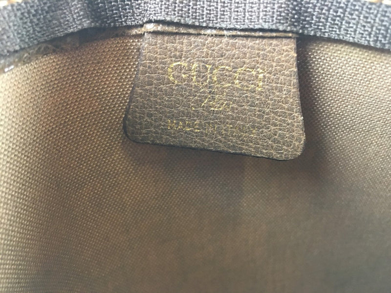 GUCCI GG VINTAGE SUPREME CLUTCH BAG