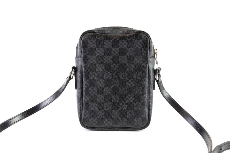 LOUIS VUITTON DAMIER GRAPHITE AMAZONE CAMERA CASE BAG