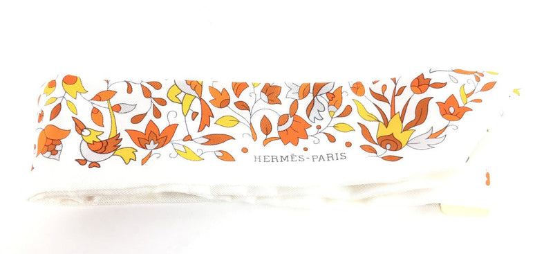 HERMÈS SOIE UN JARDIN APRES LA MOUSSON BLANC/ORANGE TWIL