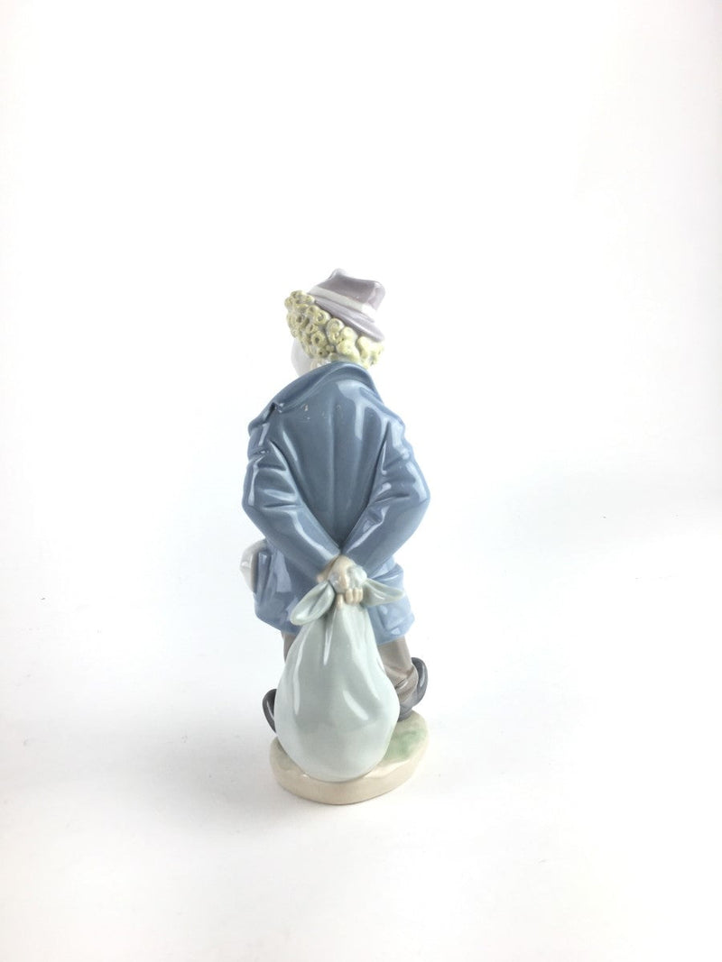 LLADRO LITTLE TRAVELER CIRCUS CLOWN FIGURINE 7602