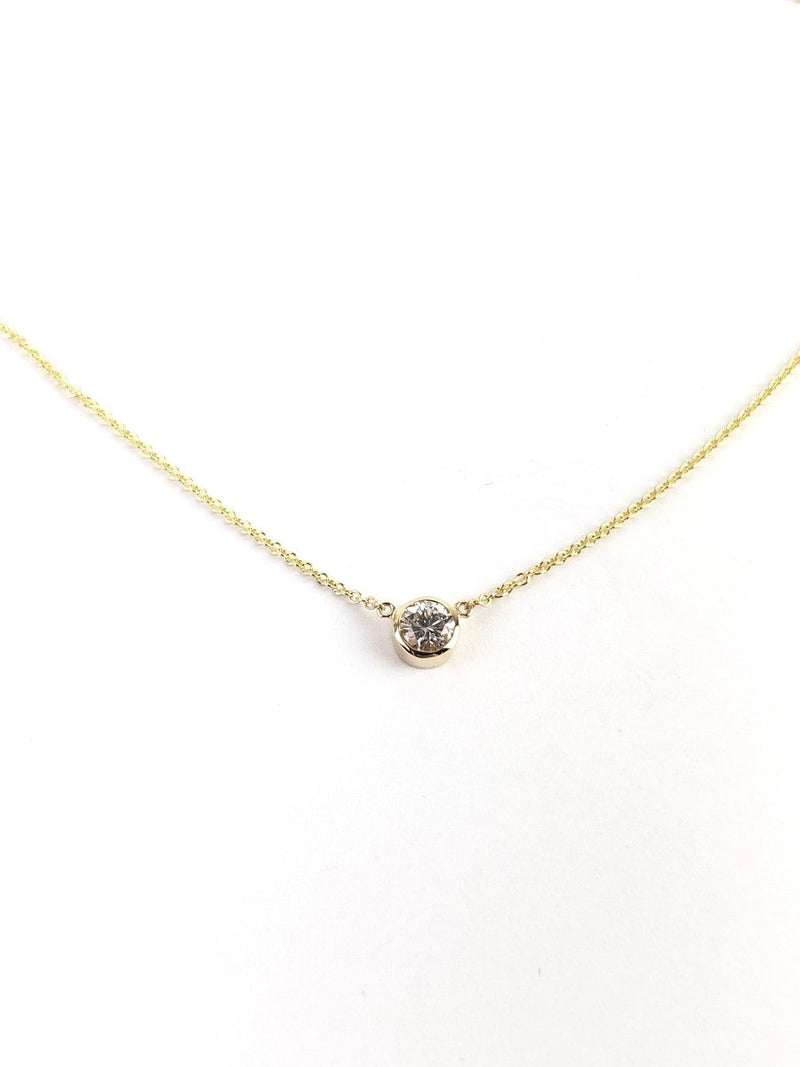 .48 CT. 18K Yellow Gold 0.1G  Solitare Pendant