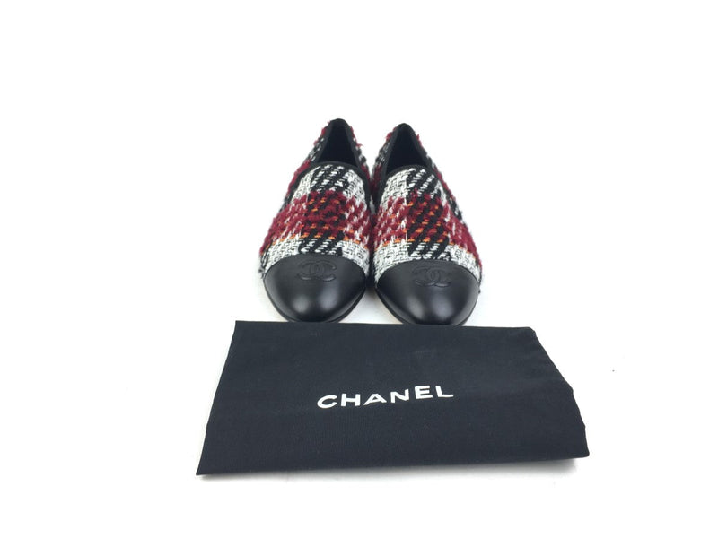 CHANEL TWEED CAP TOE LOAFERS RED BLACK