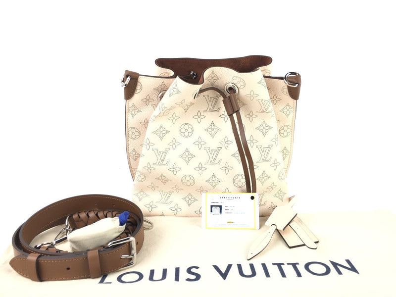 LOUIS VUITTON PERFORATED MAHINA LEATHER MURIA SHOULDER BAG CREME BEIGE