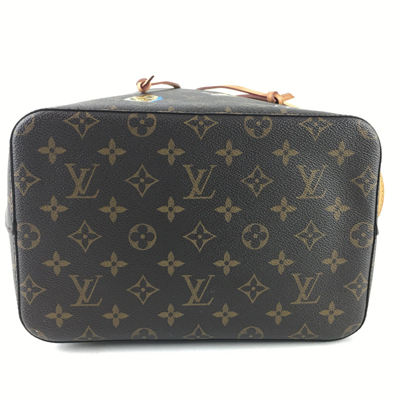 Louis Vuitton NeoNoe MM Love Lock Monogram Tote Limited Edition (LRCR) 8318