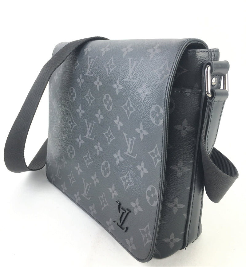 Louis Vuitton Monogram Eclipse Canvas Black Messenger Bag (IZX) 4691