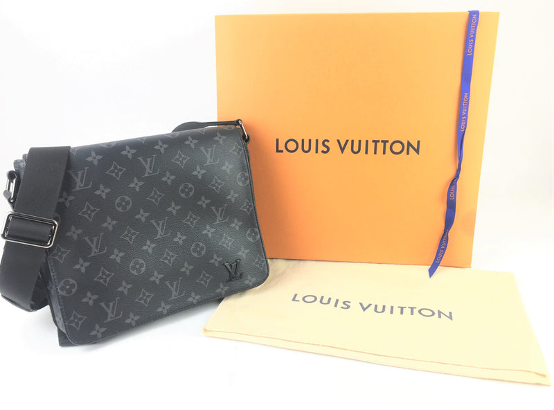 Louis Vuitton Monogram Eclipse Canvas Black Messenger Bag (IZX) 4691