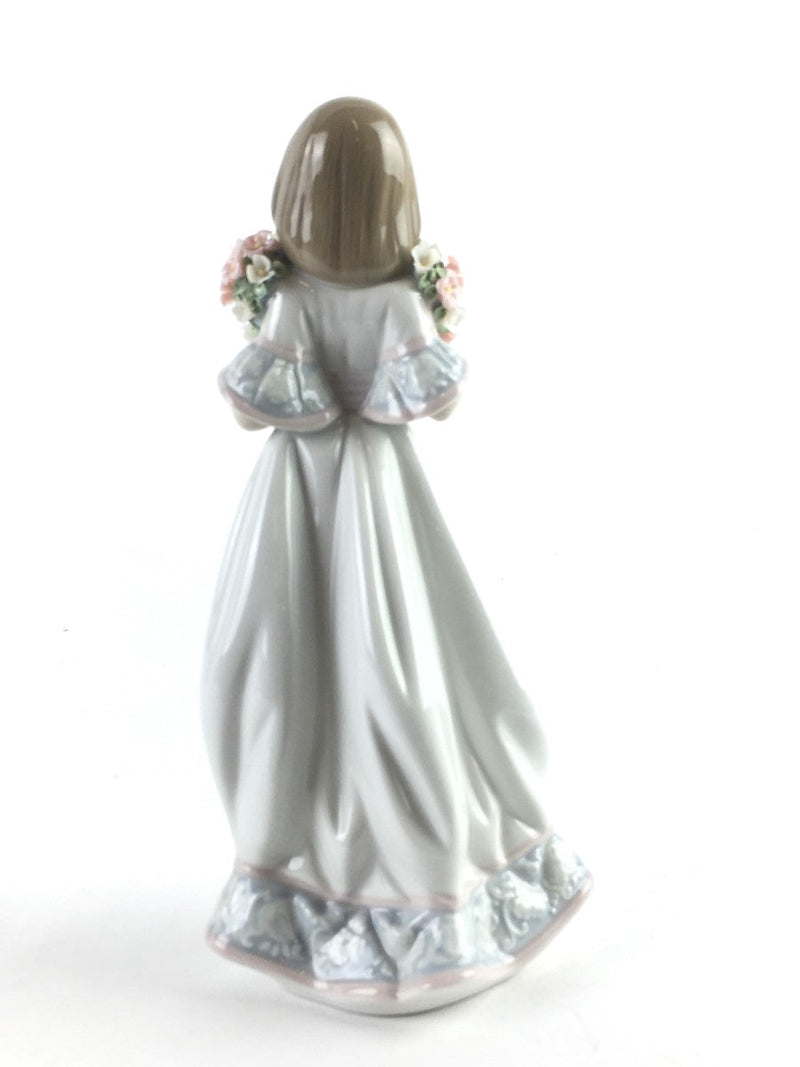 LLADRO SPRING BOUQUETS SOCIETY PIECE 1987 PORCELAIN FIGURINE  7603