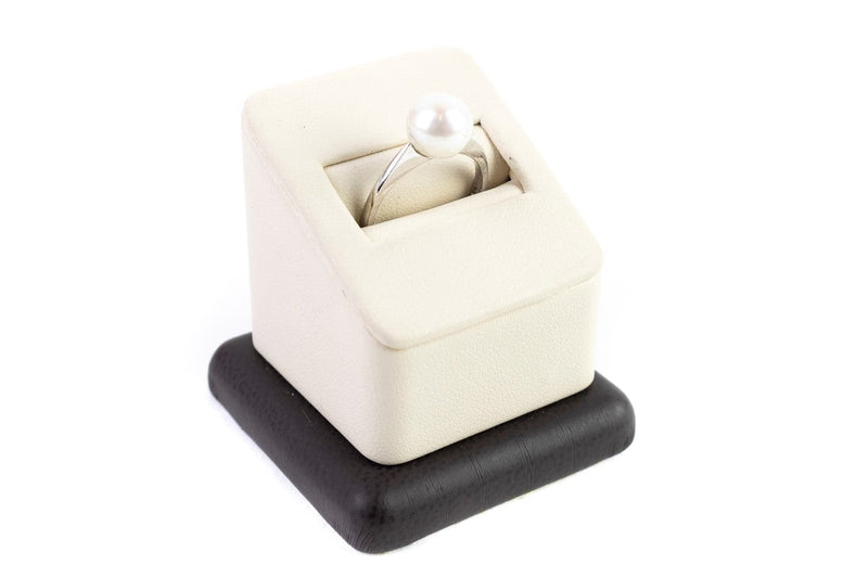 Pearl Ring 18K White Gold 3.27g