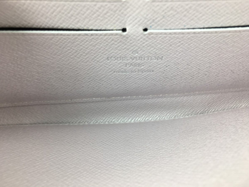 LOUIS VUITTON MODEL EPI ZIPPY WALLET PEARL WHITE