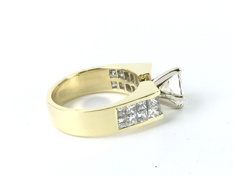 1.10cntr Princess Cut w  25 Diamonds 2.78 Carat T.W. 18K Yellow Gold